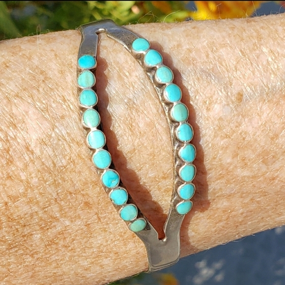 Vintage Native American Zuni Jewelry - Vintage Native American Turquoise Sterling Silver